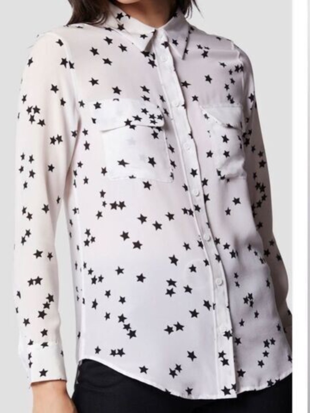 Equipment Slim Signature Silk Shirt in the star-print style white black L